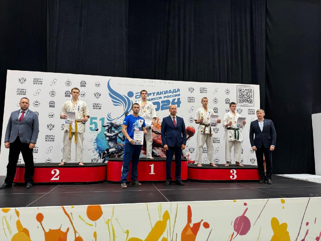 Астраханский каратист взял бронзу Спартакиады учащихся России