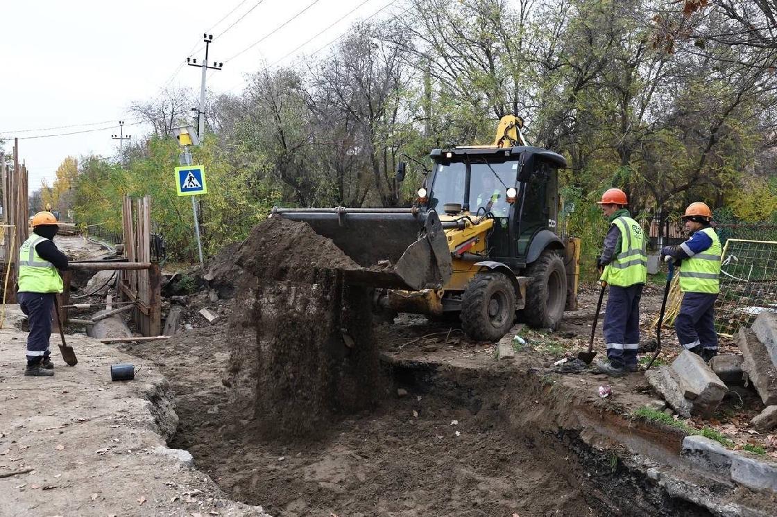 Около 15 тыс. абонентов останутся без воды из‑за ремонта сетей в Астрахани