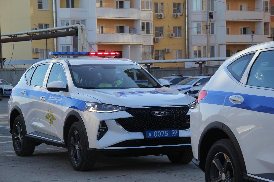 Более 1,6 тыс. нарушителей ПДД поймала в выходные дни астраханская полиция