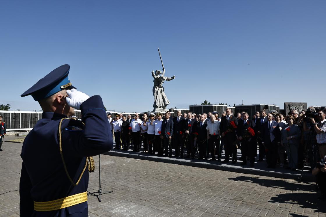 Имена героев навечно в нашей памяти!