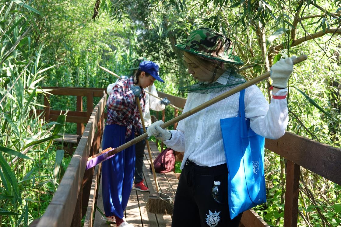 Астраханский заповедник приглашает волонтеров