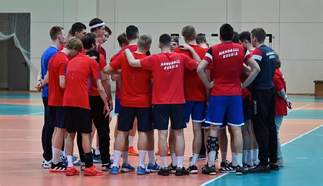 Астраханские гандболисты примут участие в играх стран СНГ