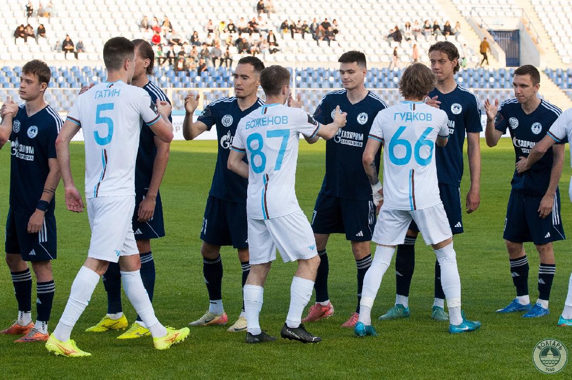 Астраханский «Волгарь» сыграет с «Челябинском» за место в Первой лиге