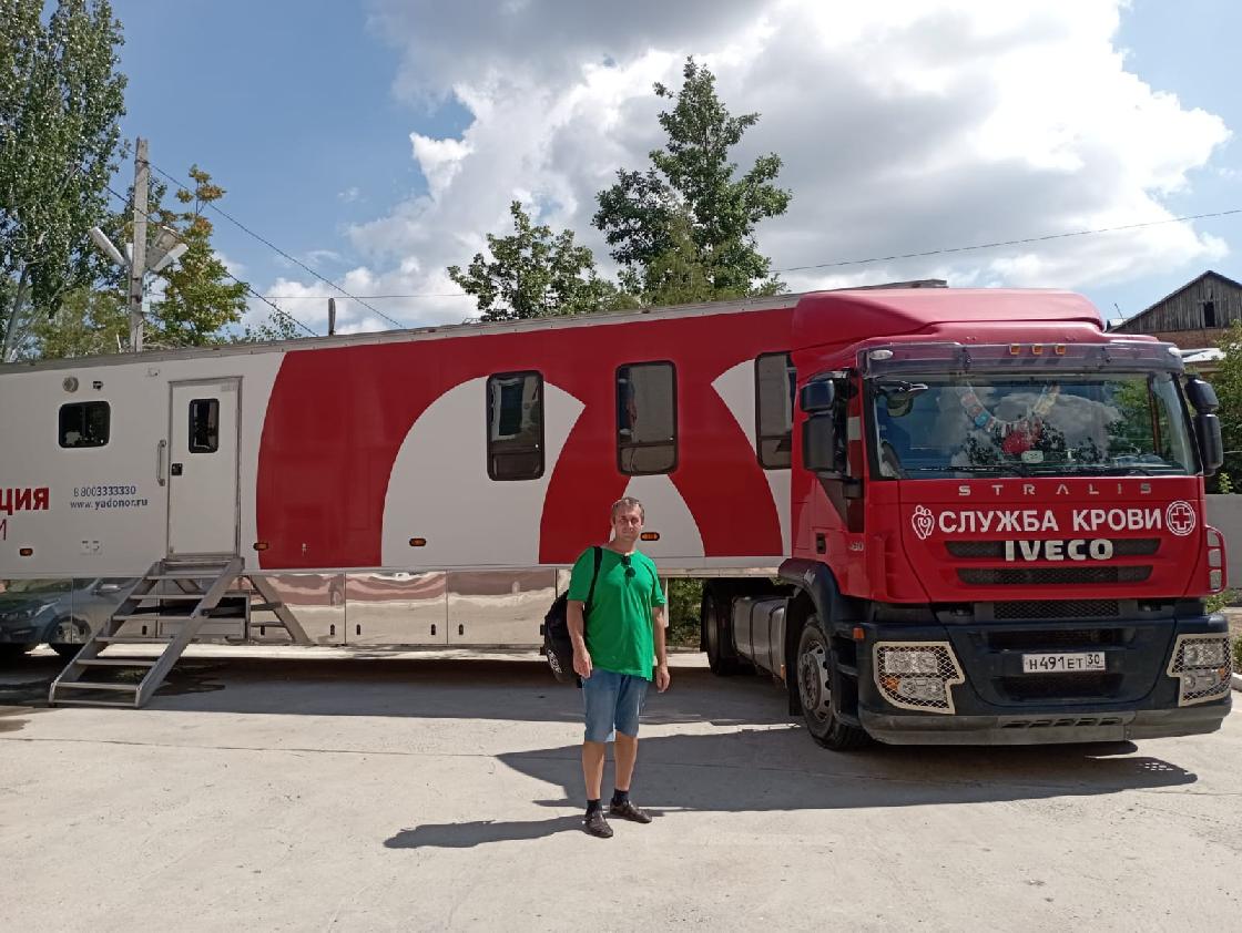 В Астрахани сдал кровь донор-путешественник из Тамбова 