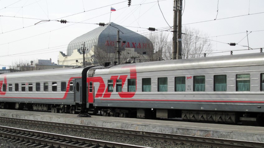 Сезонный поезд начнет курсировать из Астрахани в Имеретинский курорт