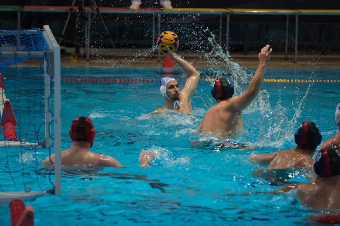 Астраханские ватерполисты обыграли сборную Беларуси