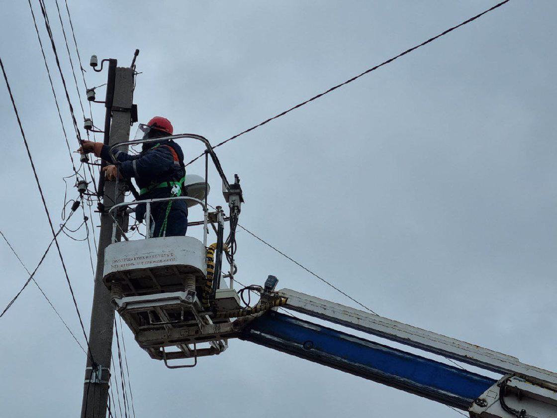 Свыше 12 км линий электропередачи в Астраханской области обрели хозяина