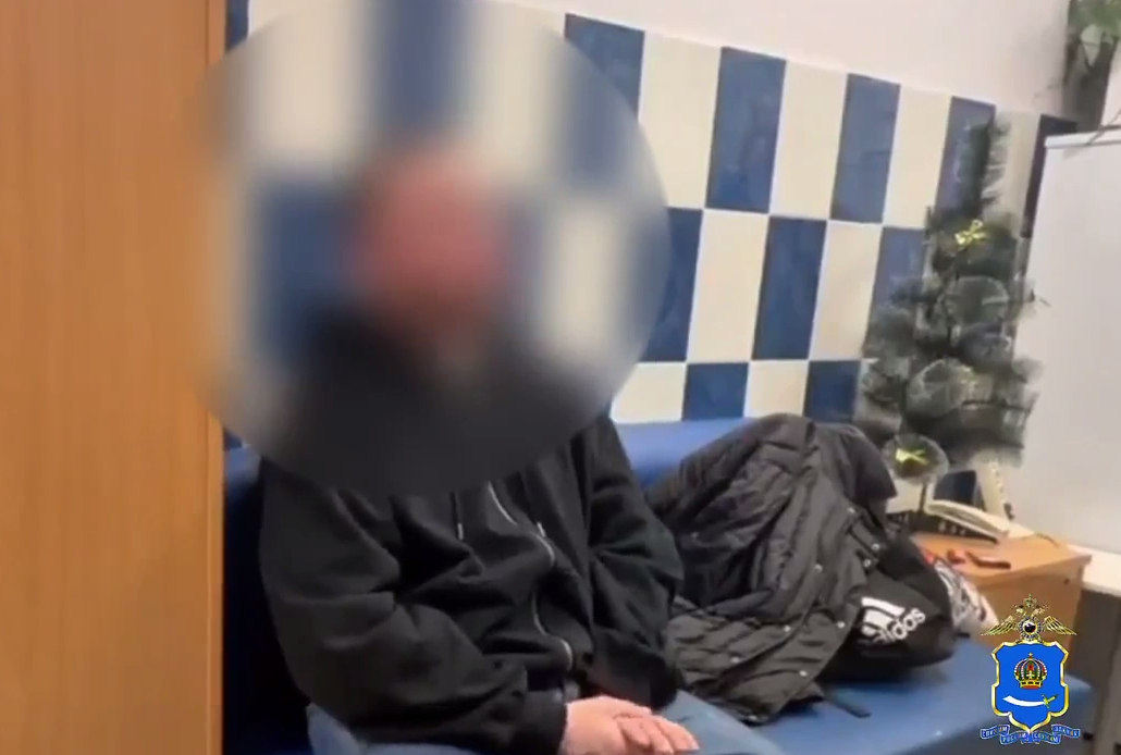 Астраханца заподозрили в краже пяти курток из магазина