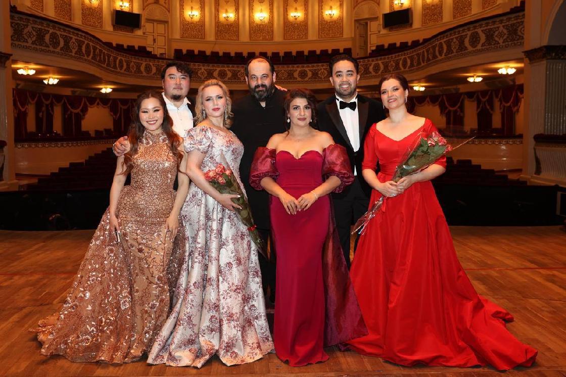 Лауреаты Международного конкурса вокалистов и концертмейстеров Хиблы Герзмава выступят в Астрахани