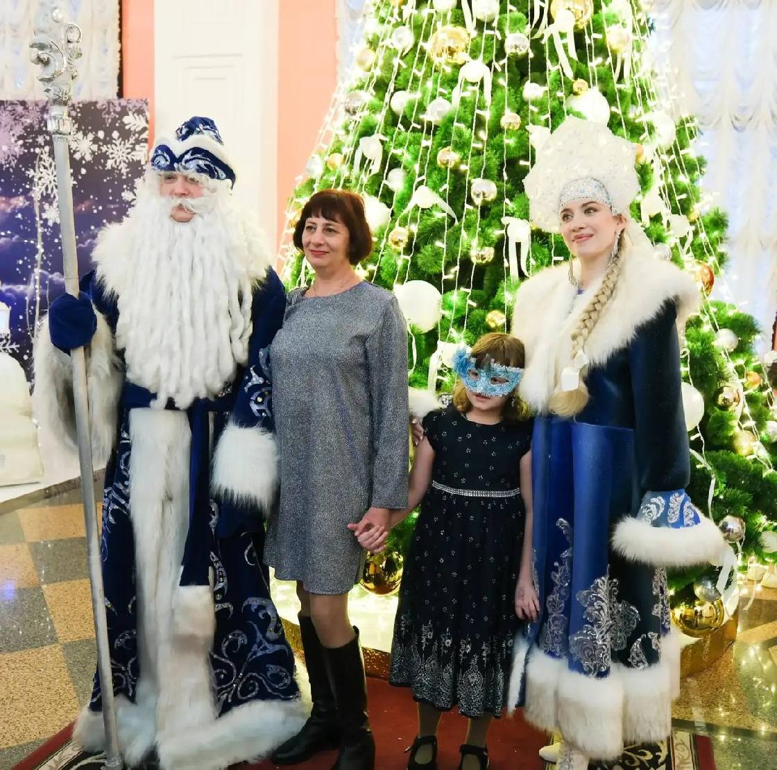 В Астраханском театре оперы и балета прошла благотворительная ёлка