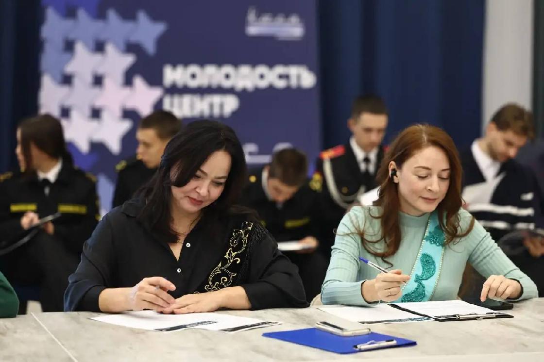 Астраханская область в десятый раз приняла участие в «Большом этнографическом диктанте»