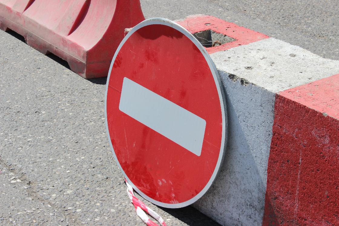 В Астрахани реверсивное движение на участке улицы Мусы Джалиля действует до февраля