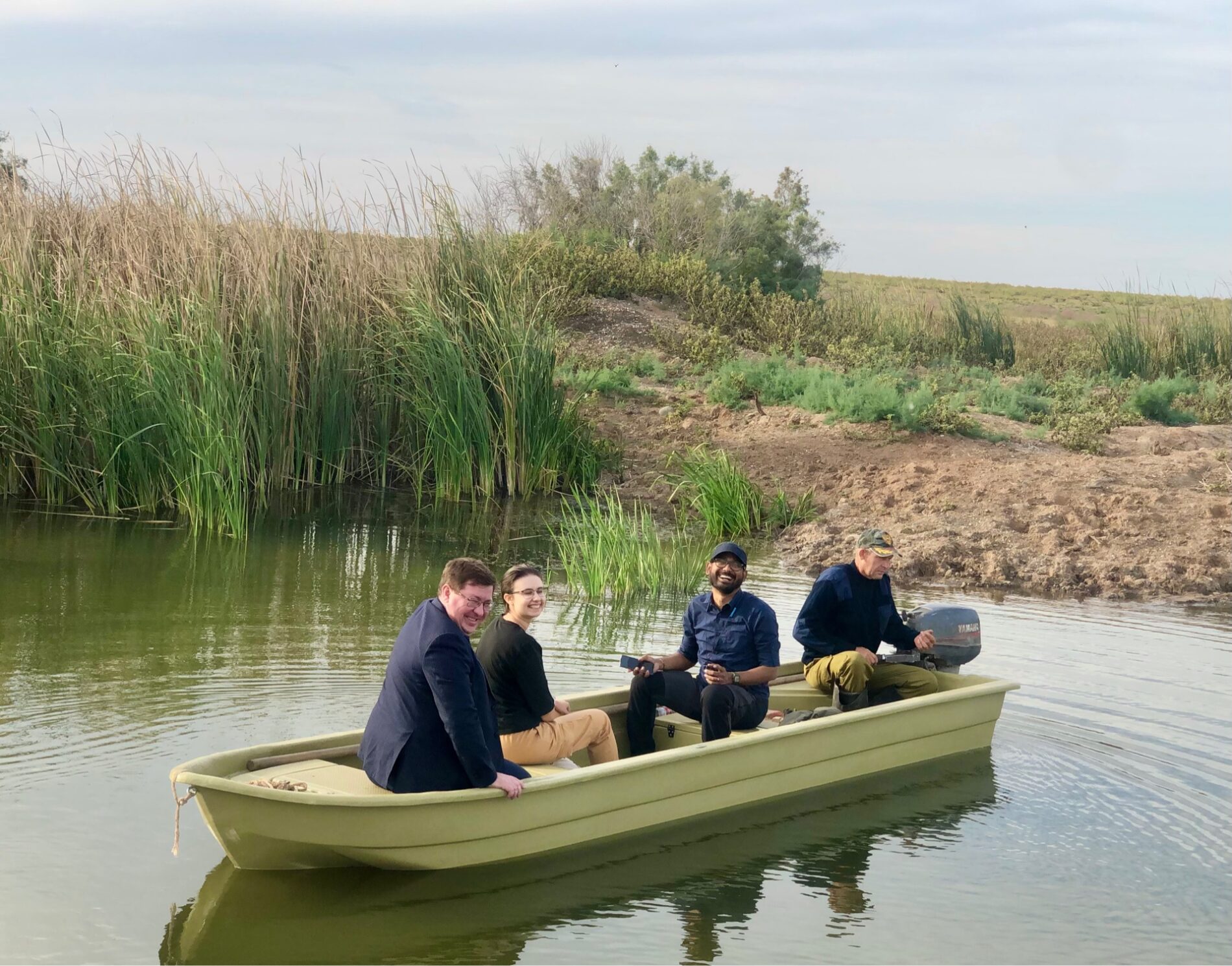 Индийский велопутешественник побывал в дельте Волги