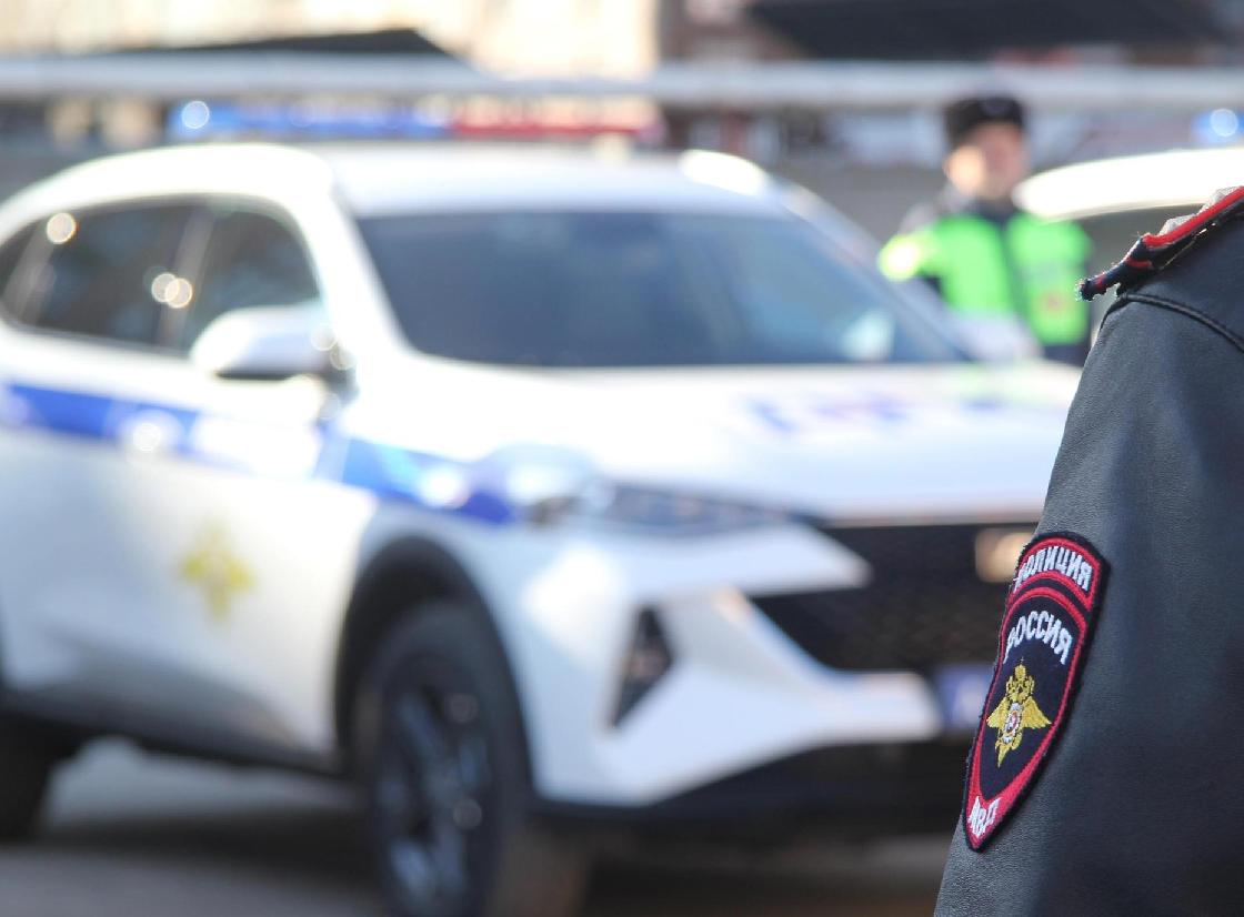 Астраханец потерял 70 тысяч рублей, поверив обещаниям мастера отремонтировать лестницу