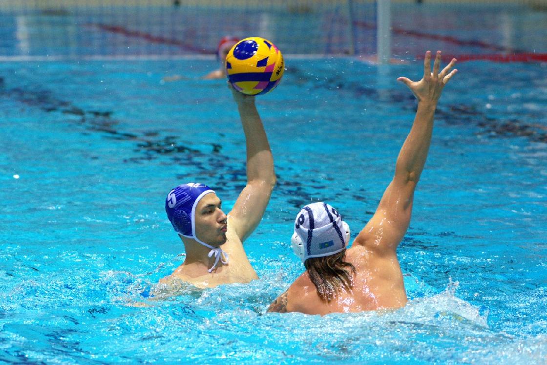 В Астрахани завершился международный турнир по водному поло