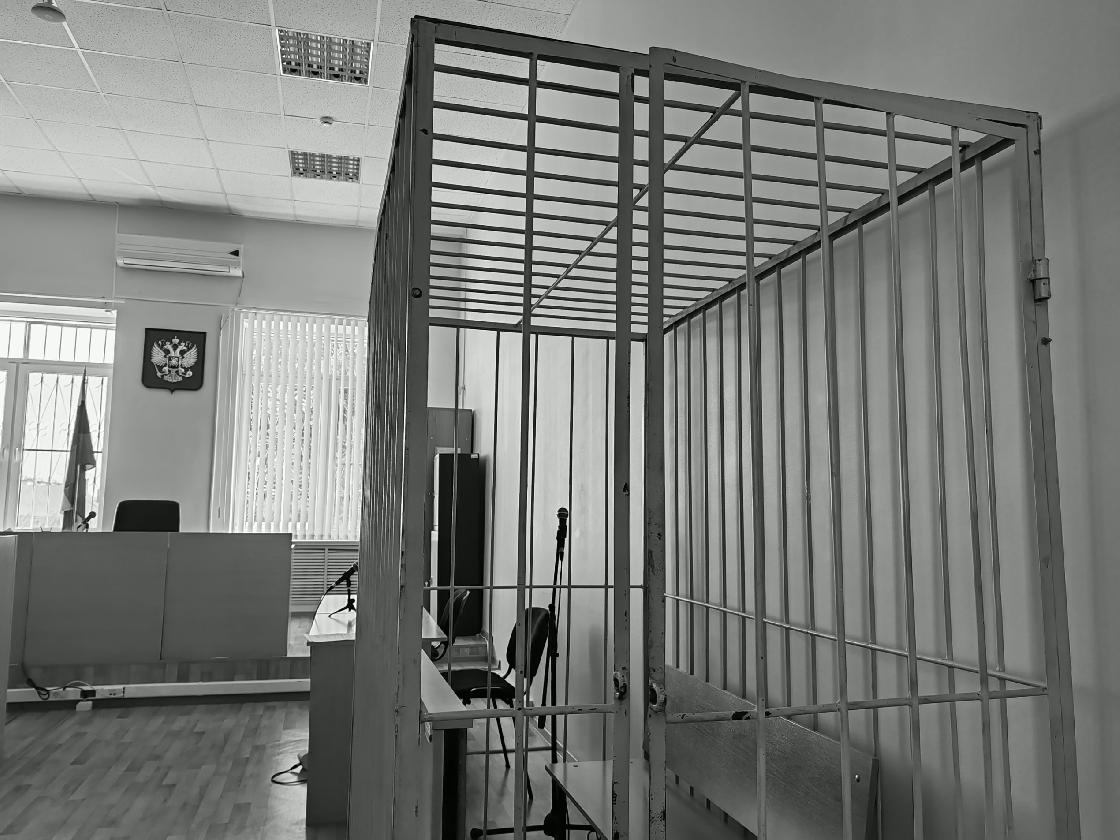 Астраханец проведет 8 лет в колонии за убийство соседа