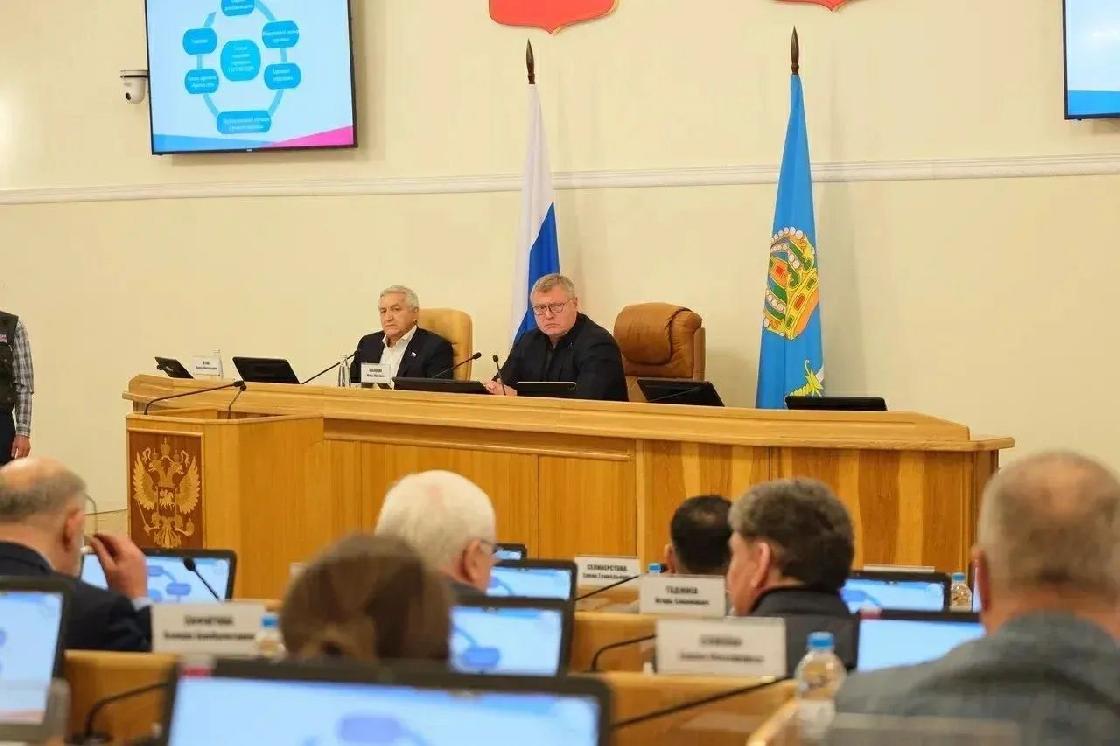 Решение кадрового вопроса — основа развития здравоохранения Астраханской области