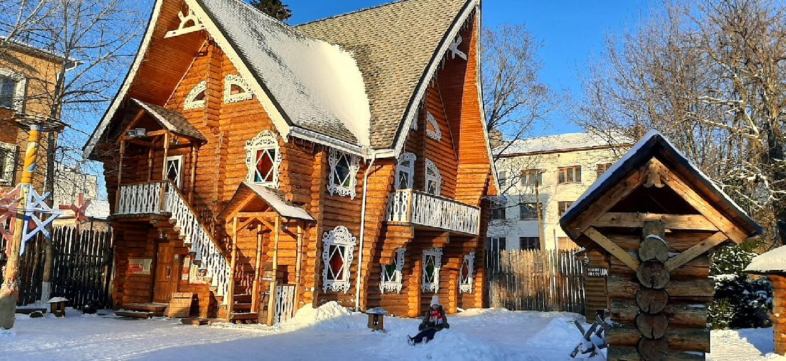 В Кострому - в гости к Снегурочке