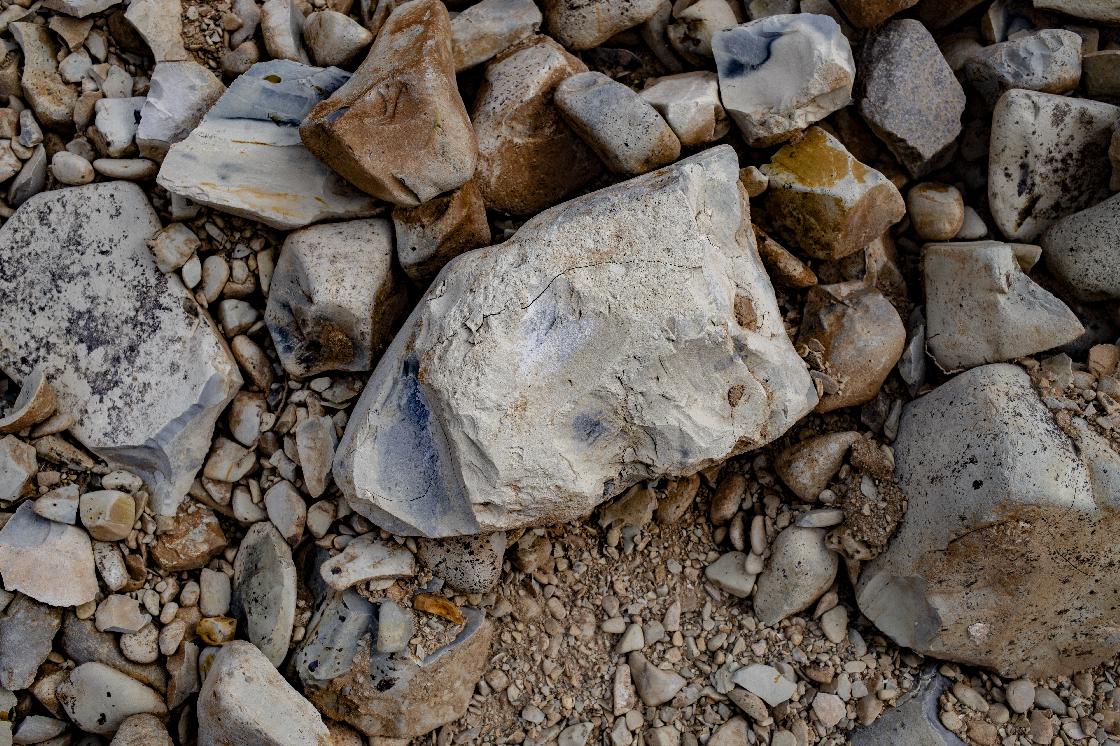 Опока - камень недрагоценный, но его свойства поистине бесценны