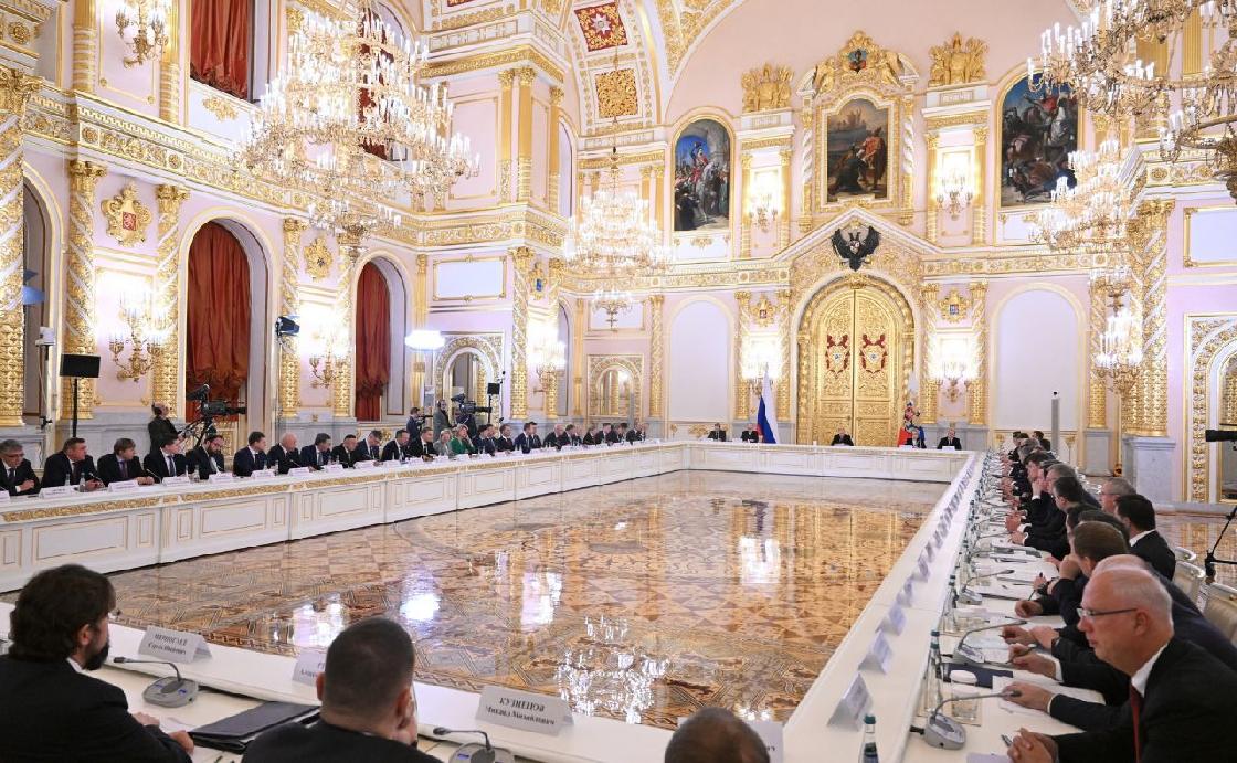 Астраханский губернатор принял участие в заседании Совета при Президенте РФ по стратегическому развитию и нацпроектам