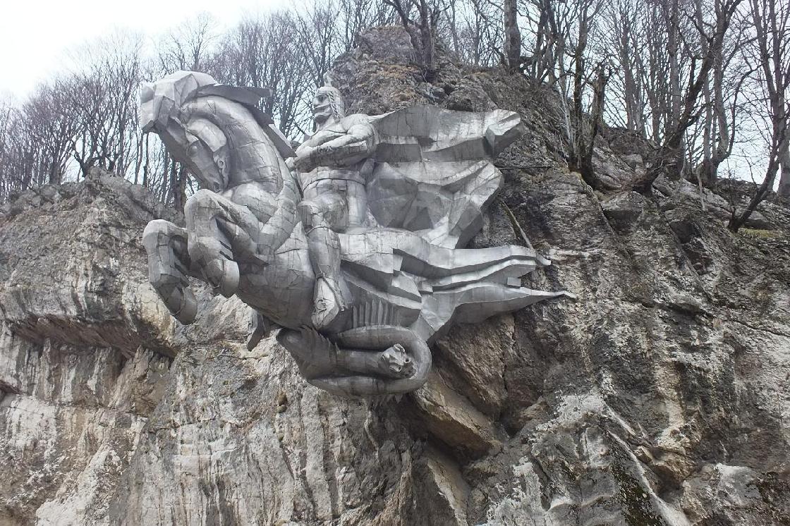 Северная Осетия - это разнообразный ландшафт и много достопримечательностей