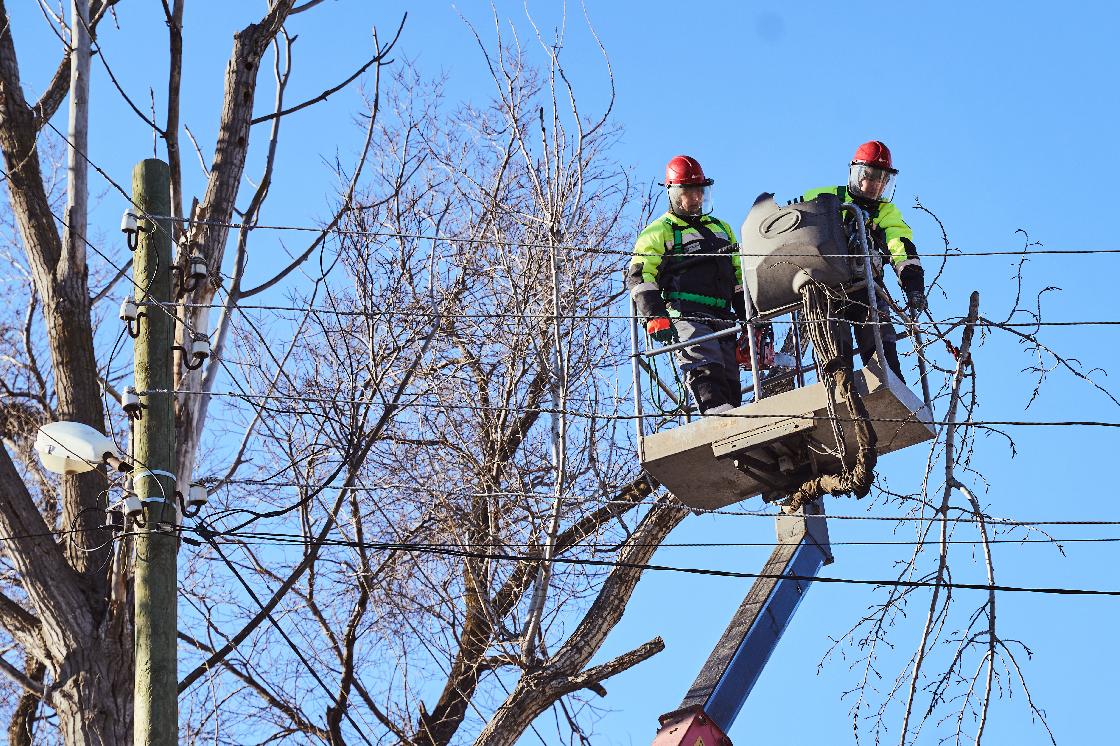 Энергетики улучшат электроснабжение 45 тысяч жителей Астраханской области