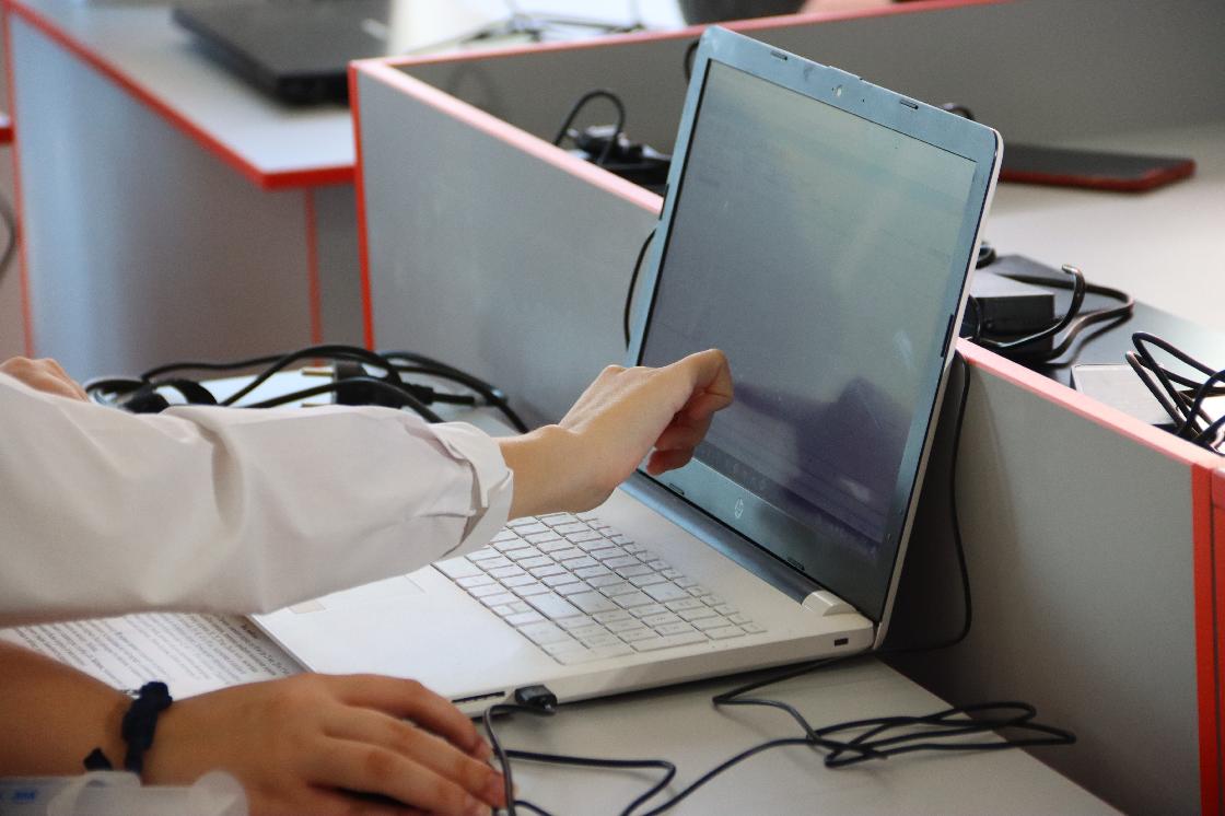 Астраханские журналисты могут принять участие во всероссийском конкурсе «Преодолевая границы»