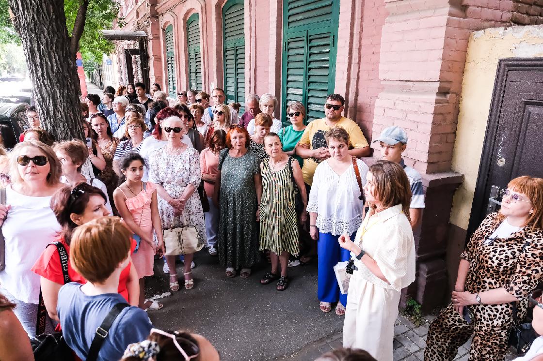 «Секреты Эллинга» расскажут астраханцам в рамках бесплатной пешеходной экскурсии
