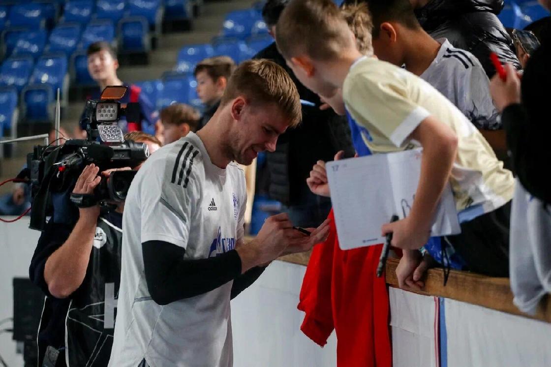 В Астрахани прошёл футбольный турнир «Кубок друзей Кротова»