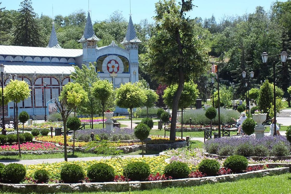 Какие достопримечательности Пятигорска увидели астраханцы