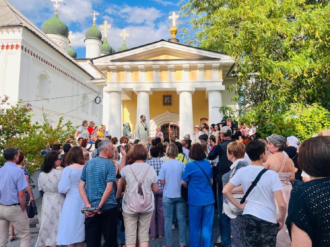 В Астрахани по нацпроекту «Туризм и гостеприимство»  стартовал новый сезон бесплатных пешеходных экскурсий 