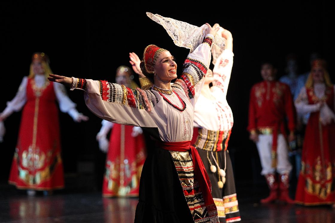 В Астрахани состоится праздничный концерт ко Дню семьи, любви и верности